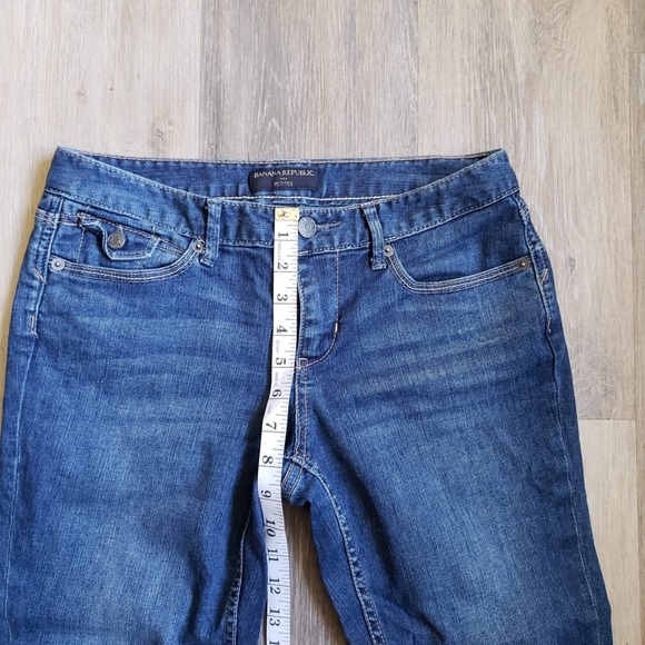 Banana Republic Cuff Capri Jeans - Picture 8 of 10